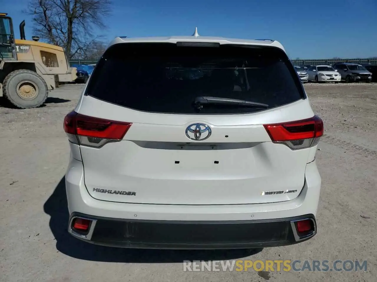 6 Photograph of a damaged car 5TDDZRFH7KS722347 TOYOTA HIGHLANDER 2019