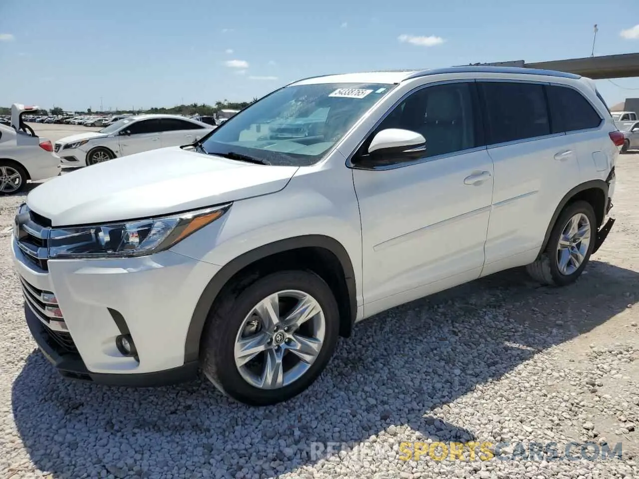 1 Photograph of a damaged car 5TDDZRFH8KS984412 TOYOTA HIGHLANDER 2019