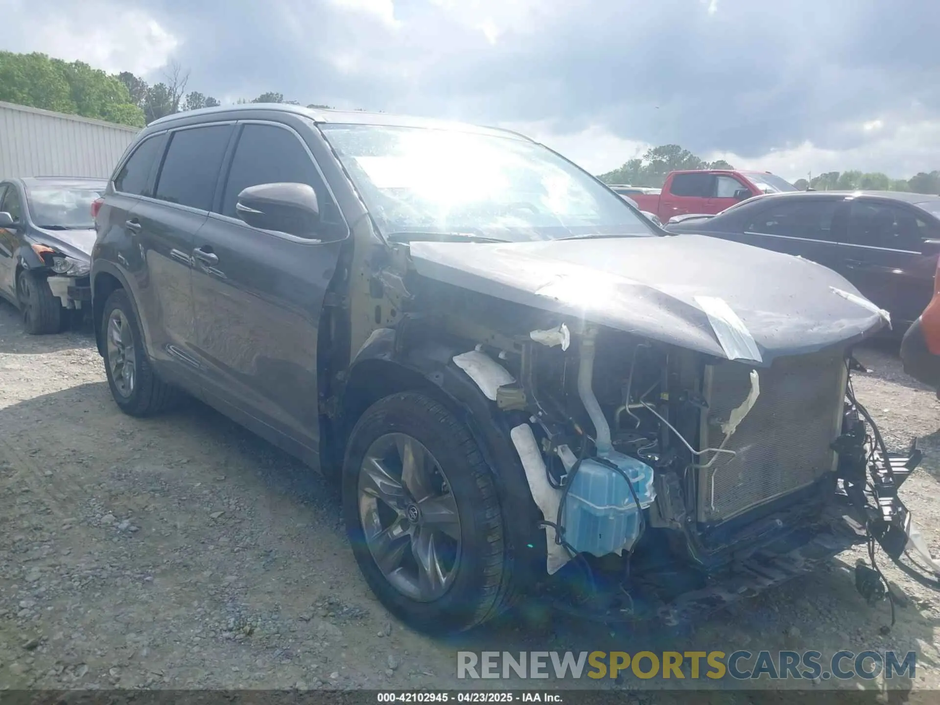 1 Фотография поврежденного автомобиля 5TDDZRFH9KS711575 TOYOTA HIGHLANDER 2019