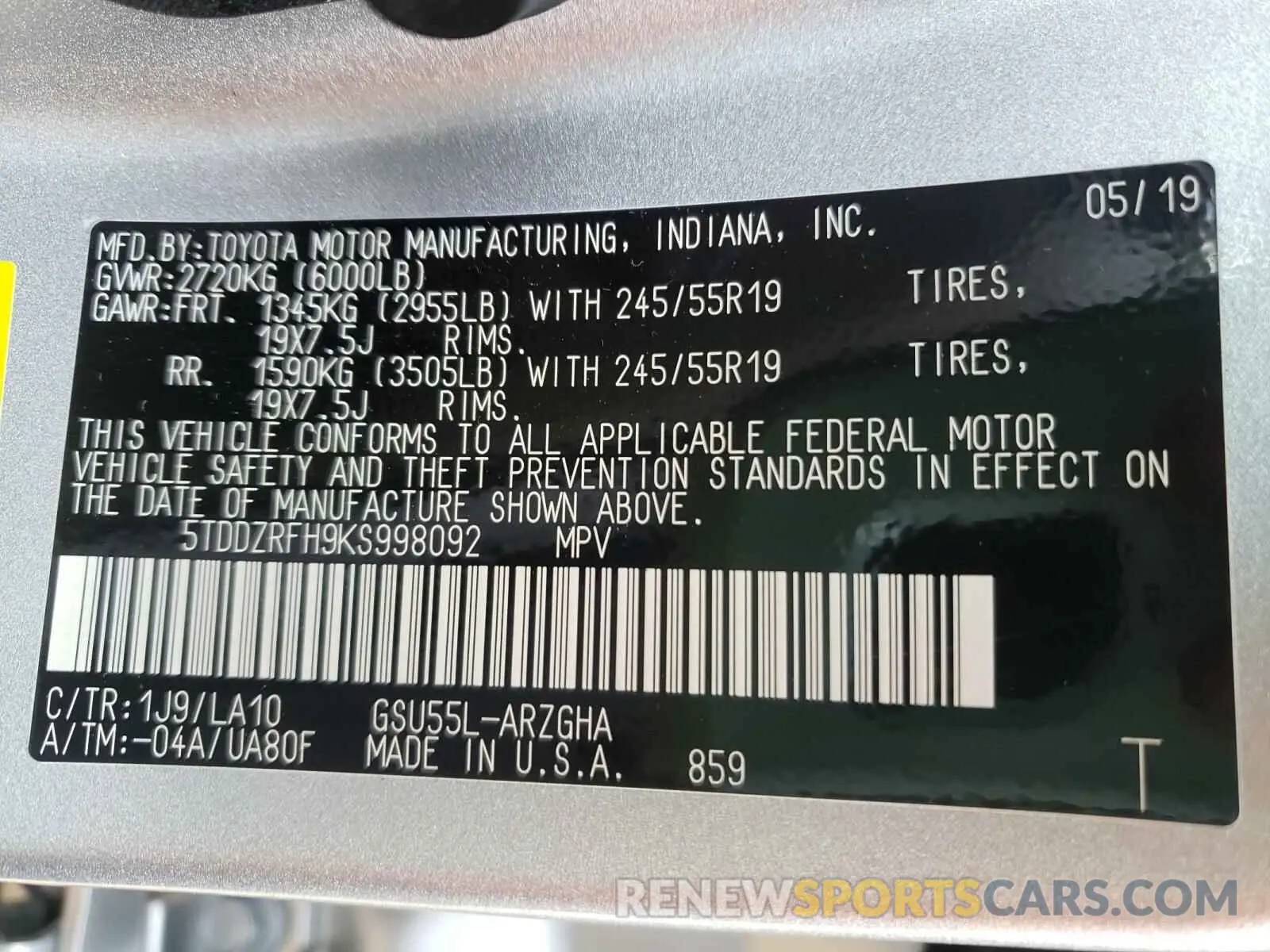 10 Photograph of a damaged car 5TDDZRFH9KS998092 TOYOTA HIGHLANDER 2019