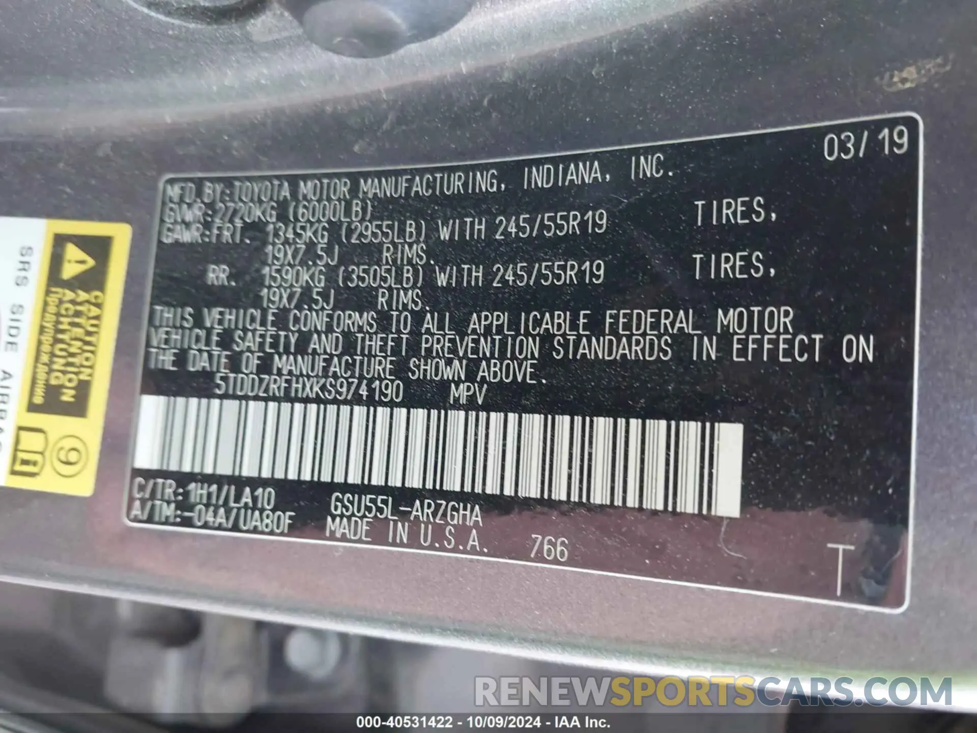 9 Photograph of a damaged car 5TDDZRFHXKS974190 TOYOTA HIGHLANDER 2019