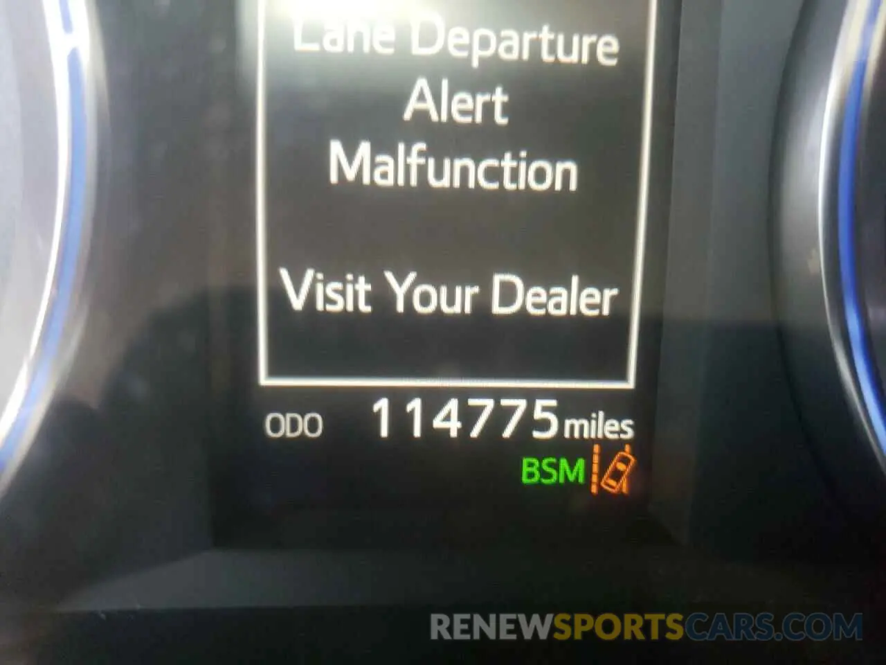 8 Photograph of a damaged car 5TDJGRFH0KS052259 TOYOTA HIGHLANDER 2019