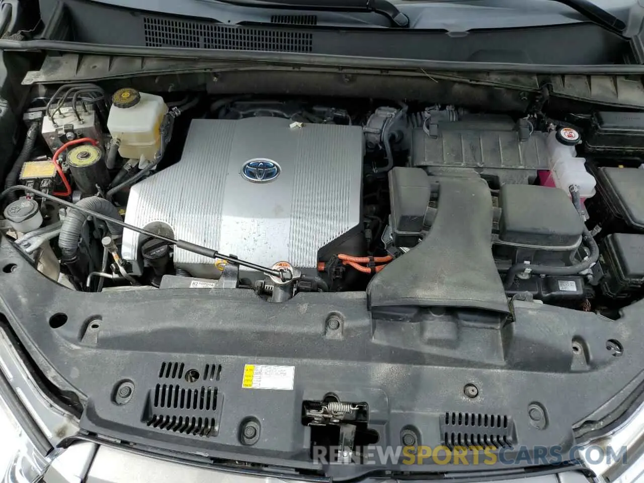 7 Photograph of a damaged car 5TDJGRFH3KS073963 TOYOTA HIGHLANDER 2019