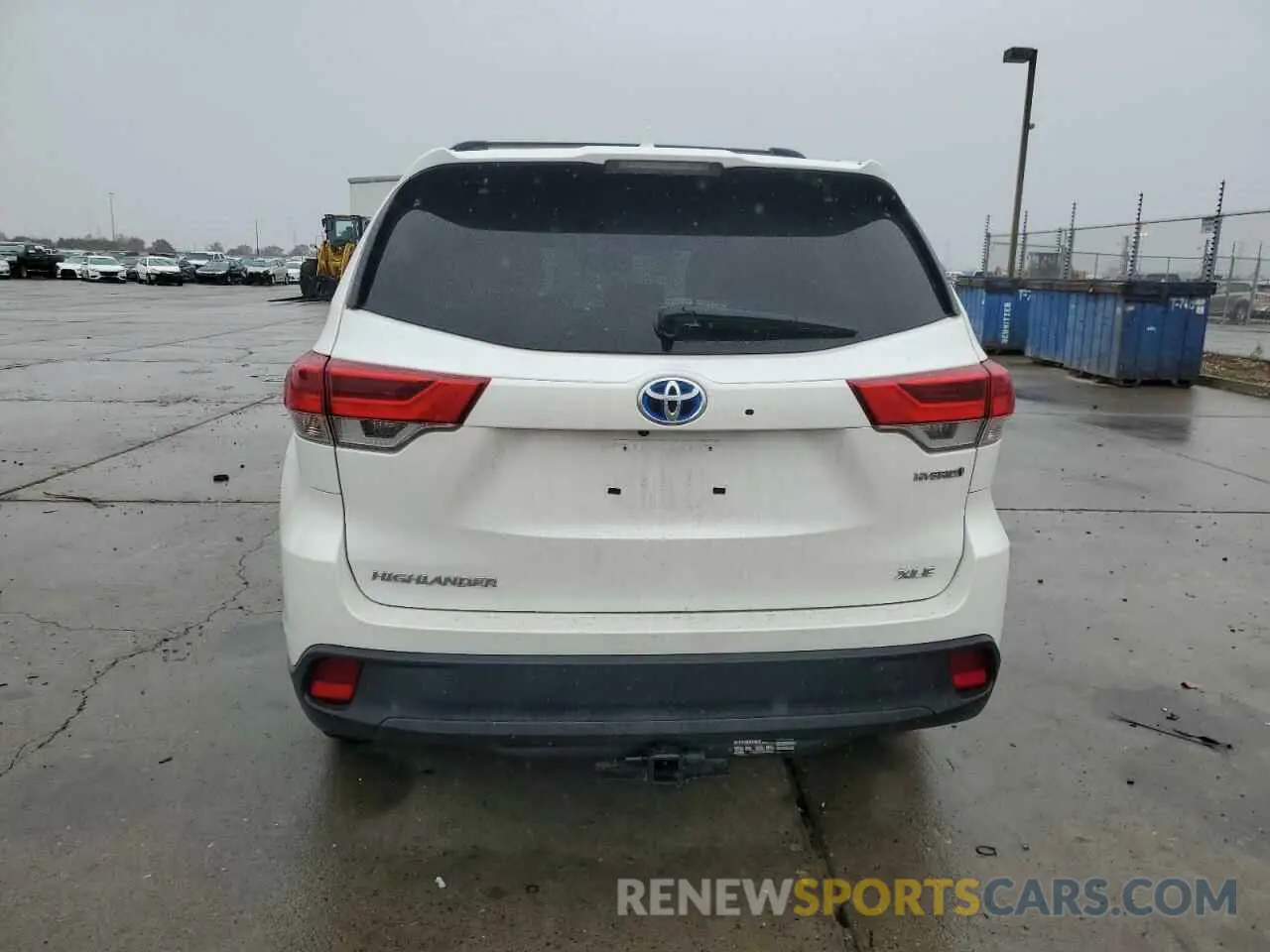 6 Photograph of a damaged car 5TDJGRFH4KS053849 TOYOTA HIGHLANDER 2019