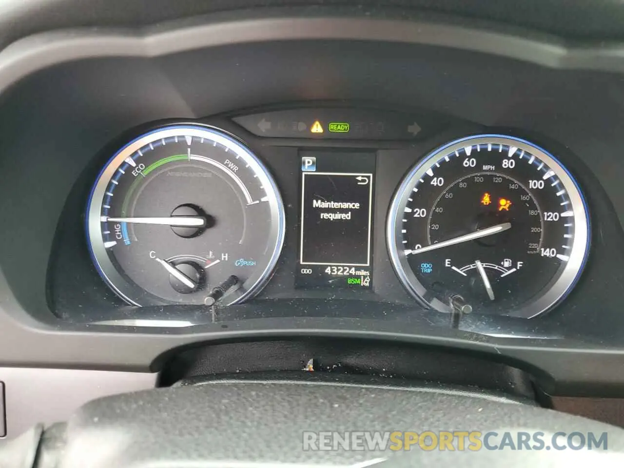 9 Photograph of a damaged car 5TDJGRFH5KS073043 TOYOTA HIGHLANDER 2019