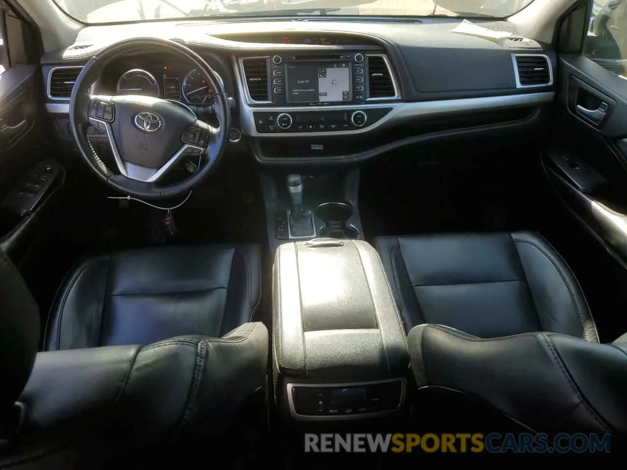8 Фотография поврежденного автомобиля 5TDJGRFH7KS061766 TOYOTA HIGHLANDER 2019
