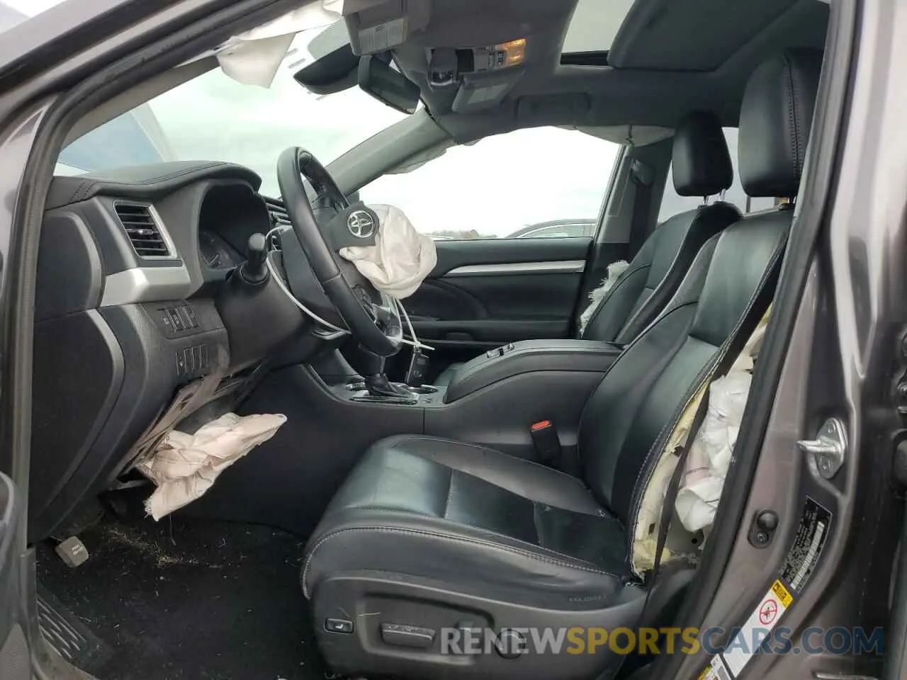7 Фотография поврежденного автомобиля 5TDJZRFH0KS585593 TOYOTA HIGHLANDER 2019