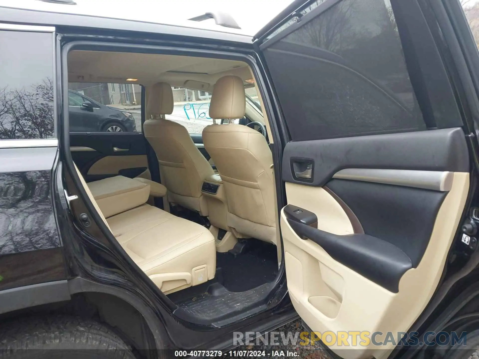8 Фотография поврежденного автомобиля 5TDJZRFH0KS617099 TOYOTA HIGHLANDER 2019