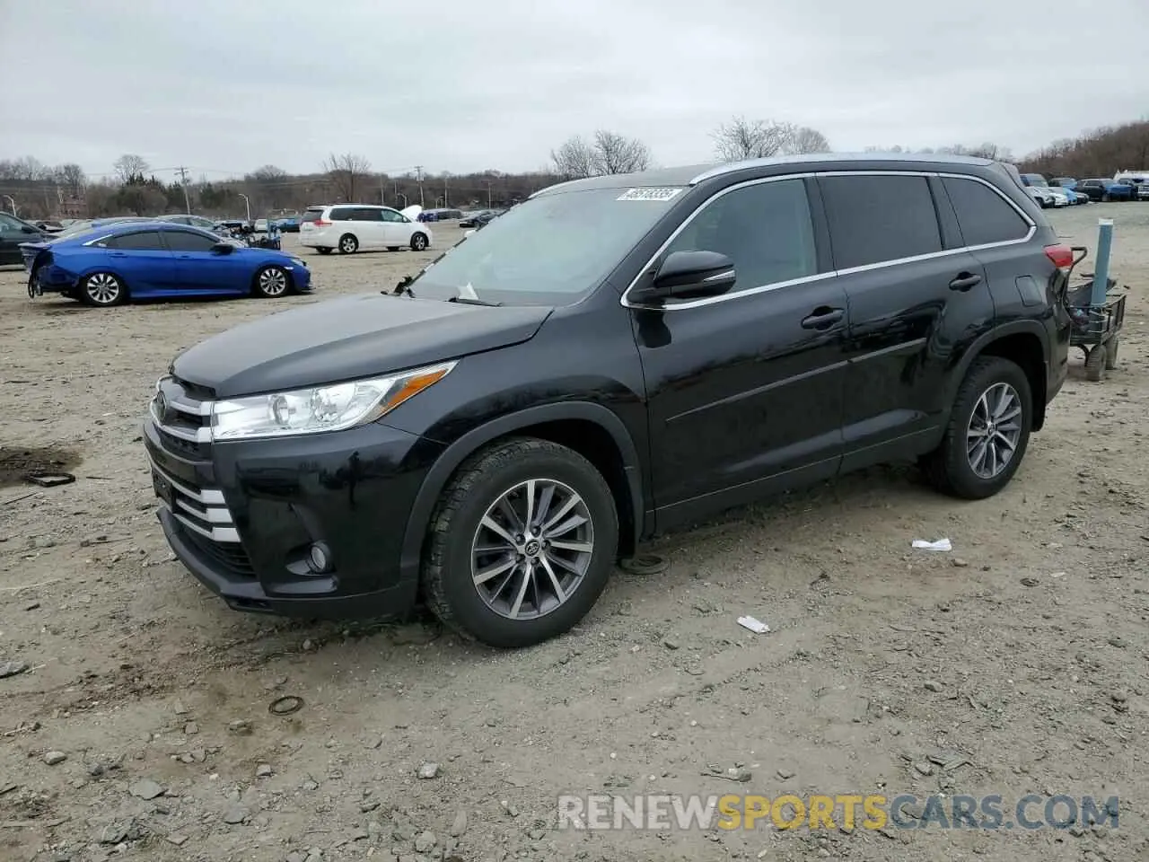 1 Photograph of a damaged car 5TDJZRFH1KS563361 TOYOTA HIGHLANDER 2019