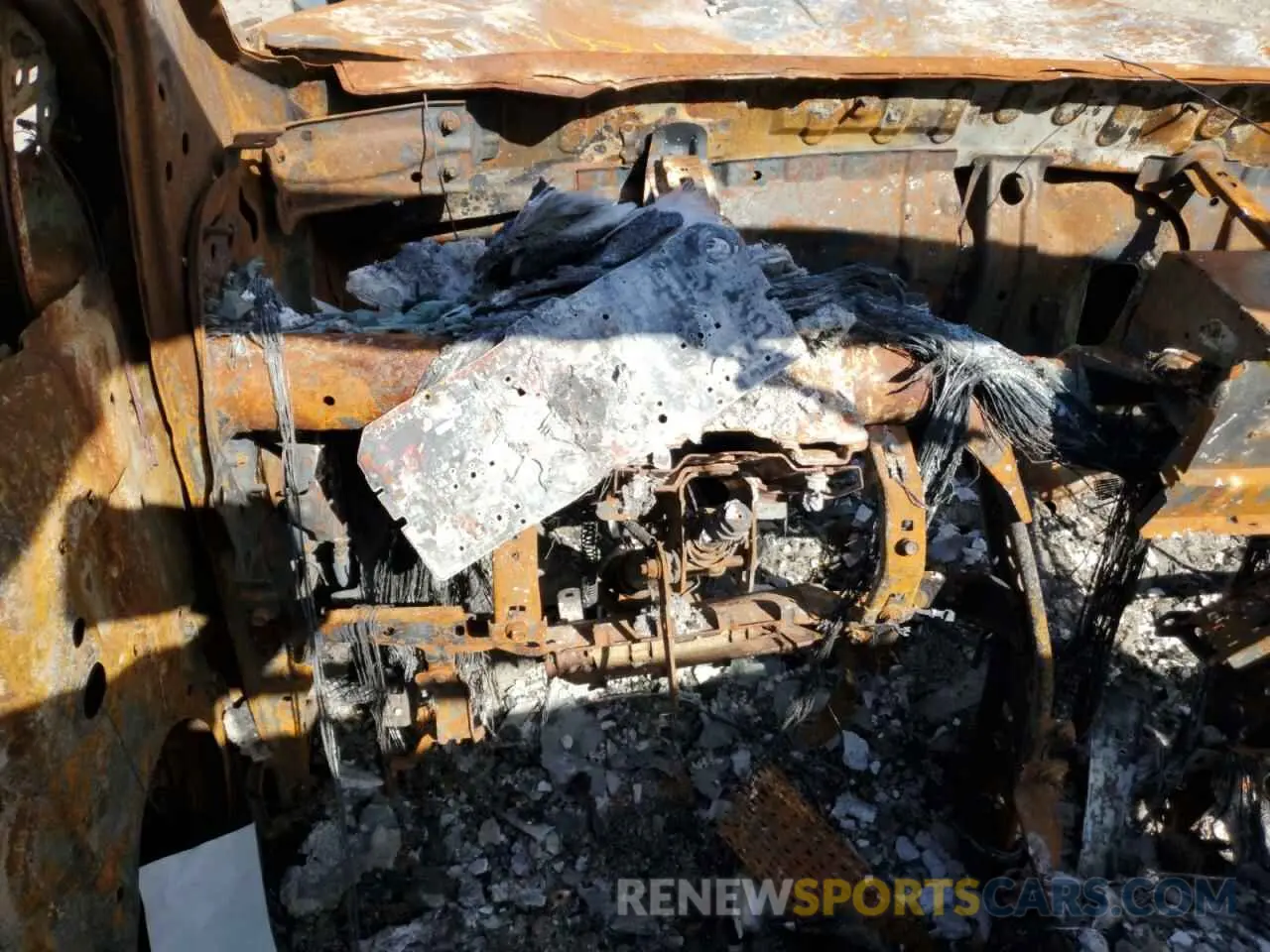 9 Фотография поврежденного автомобиля 5TDJZRFH1KS579849 TOYOTA HIGHLANDER 2019