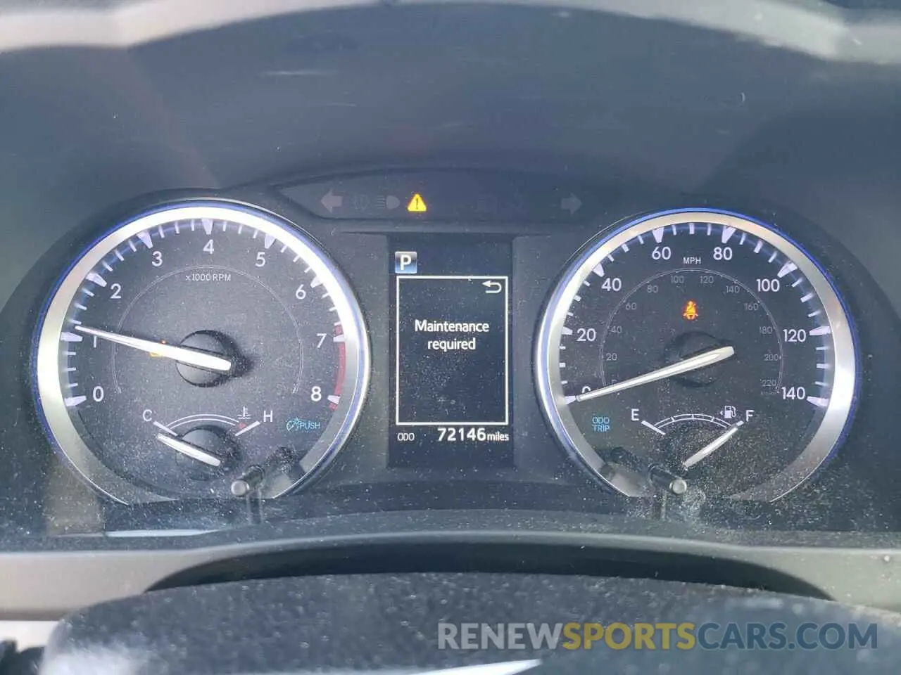 9 Photograph of a damaged car 5TDJZRFH1KS583903 TOYOTA HIGHLANDER 2019