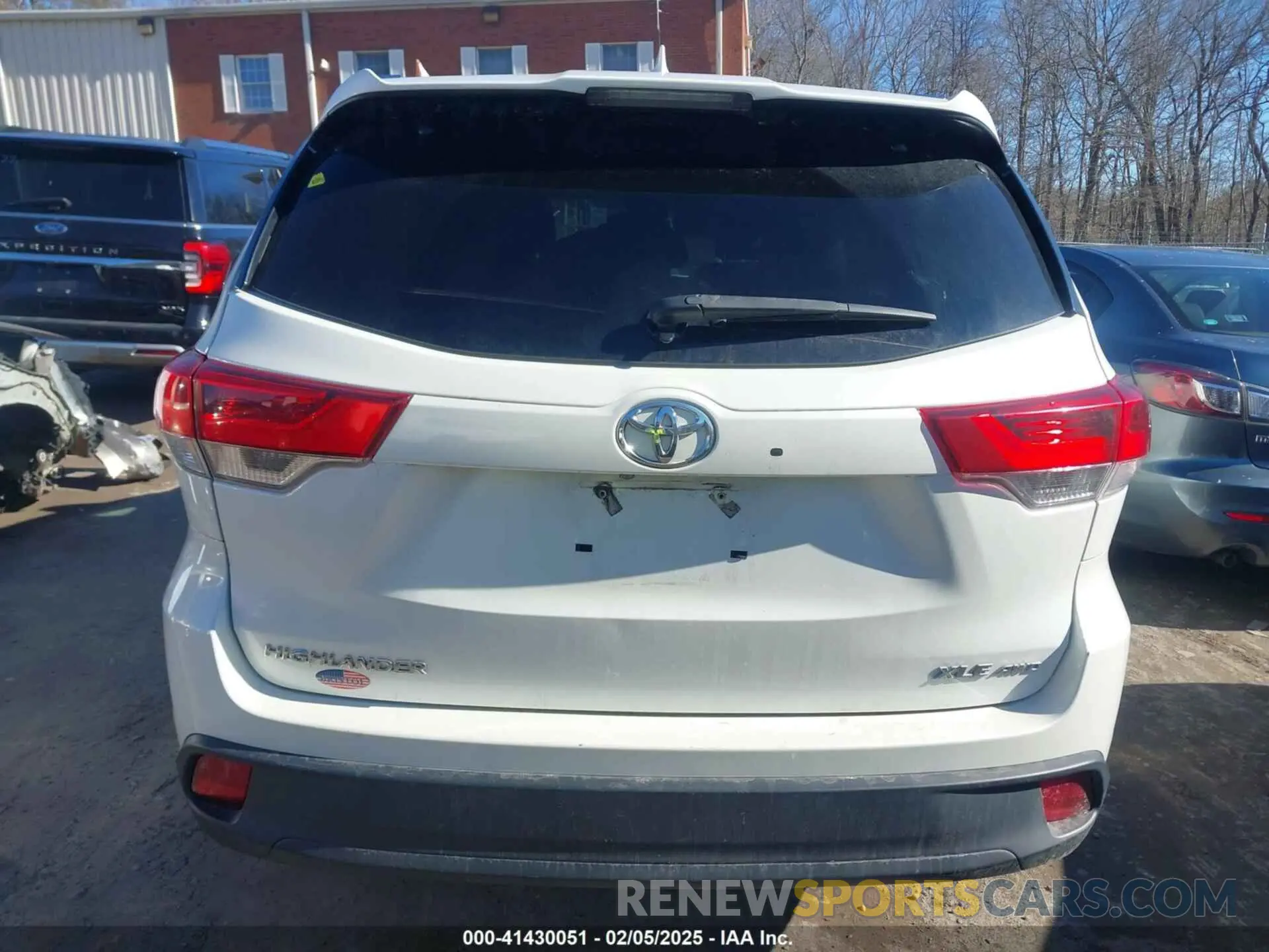 16 Фотография поврежденного автомобиля 5TDJZRFH1KS922403 TOYOTA HIGHLANDER 2019