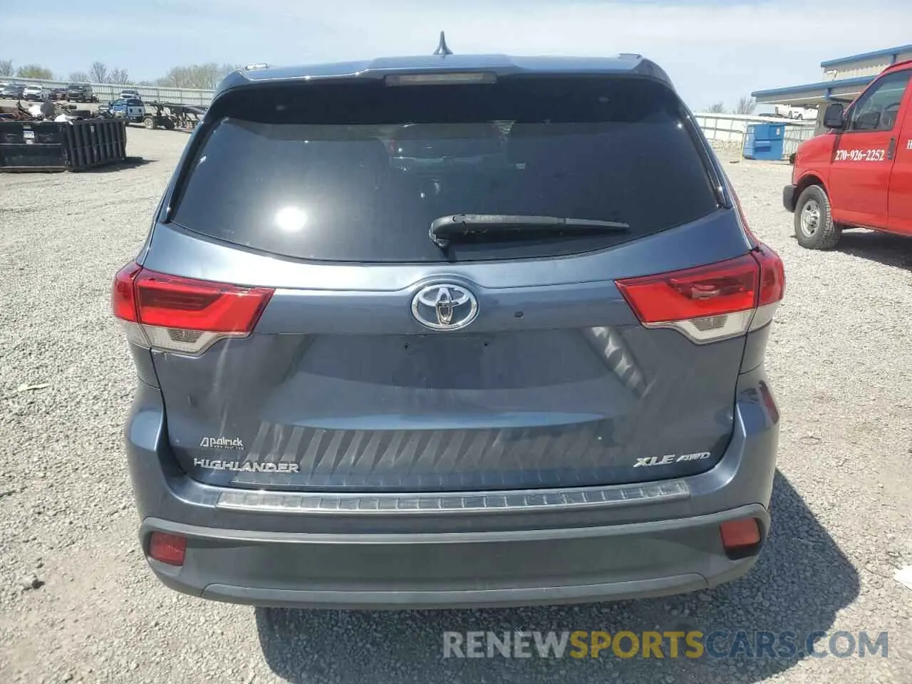6 Photograph of a damaged car 5TDJZRFH1KS991950 TOYOTA HIGHLANDER 2019