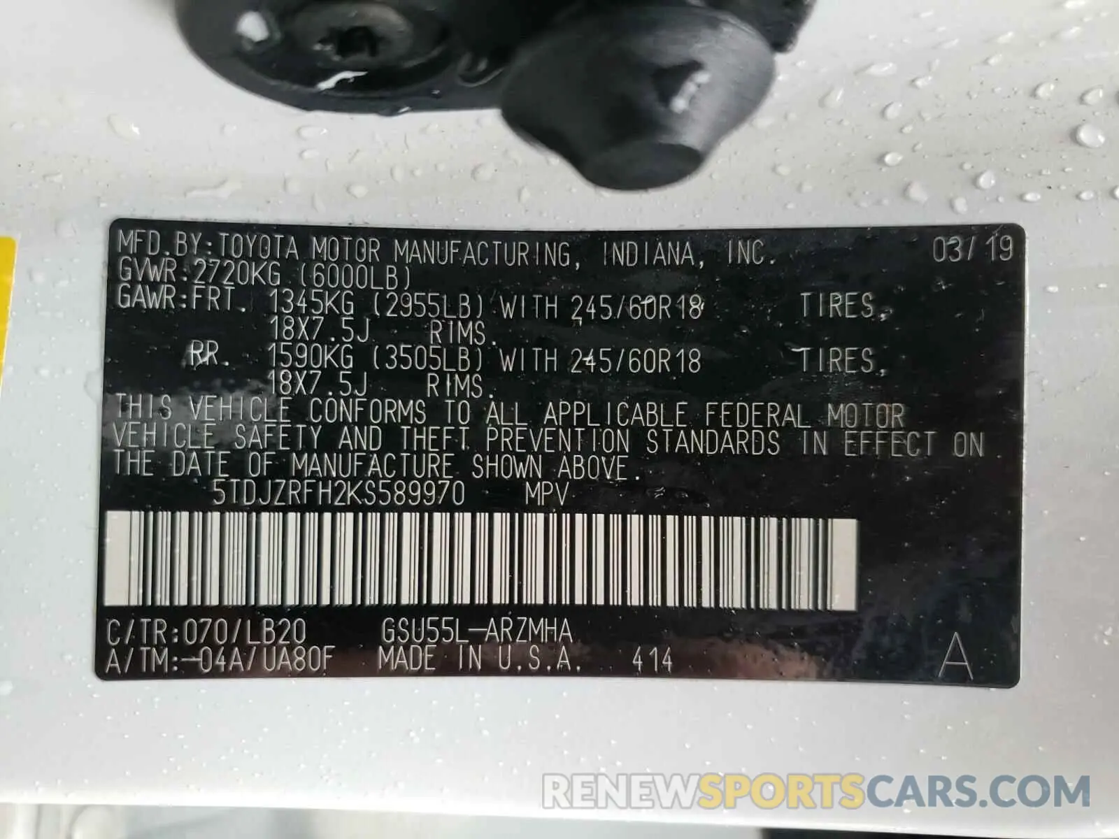10 Photograph of a damaged car 5TDJZRFH2KS589970 TOYOTA HIGHLANDER 2019