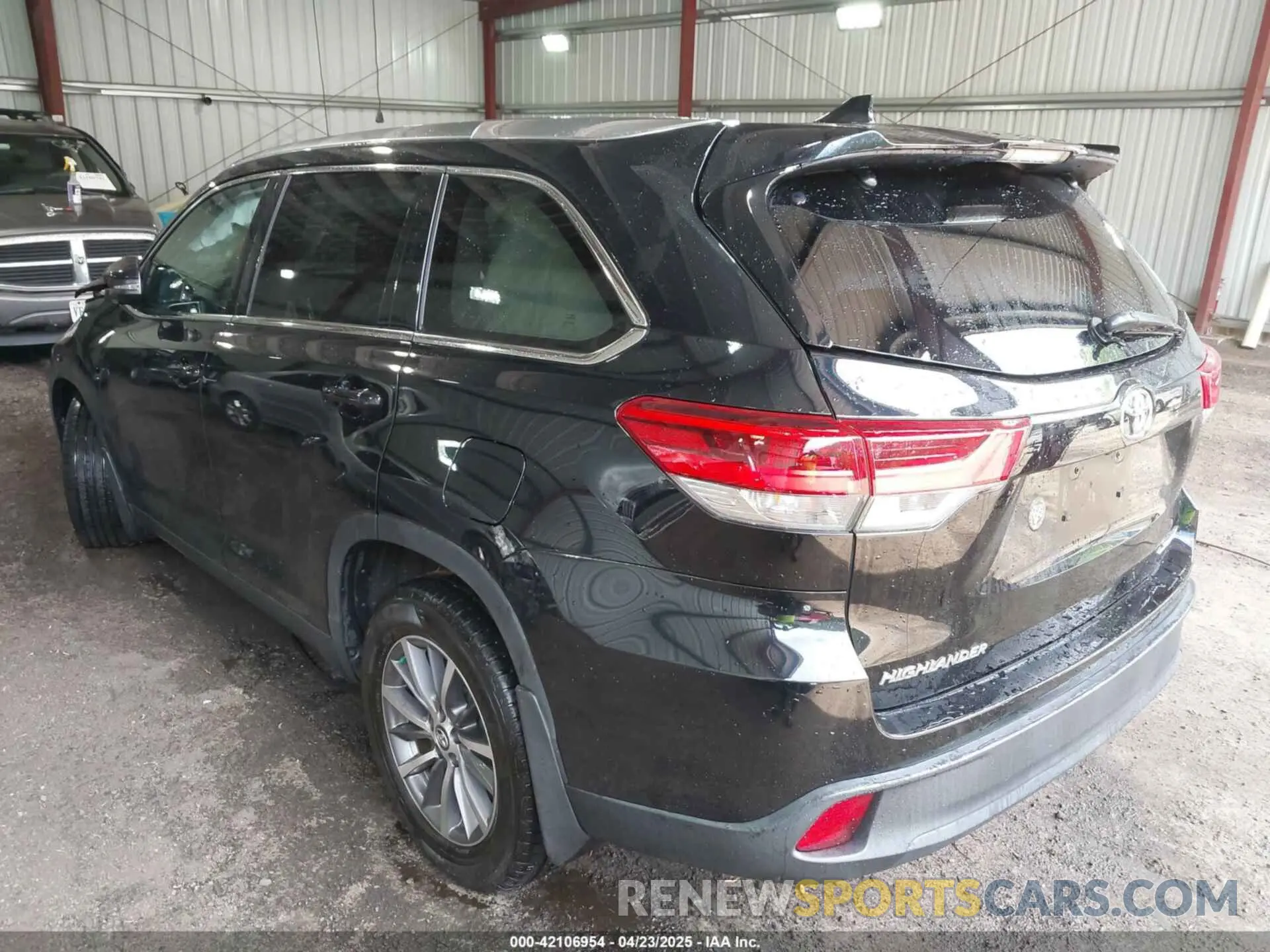 3 Фотография поврежденного автомобиля 5TDJZRFH2KS594988 TOYOTA HIGHLANDER 2019