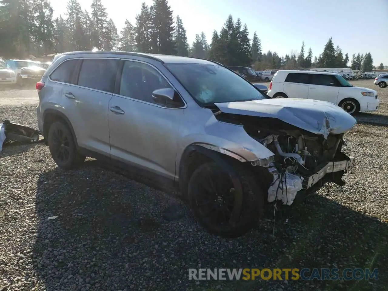 4 Photograph of a damaged car 5TDJZRFH2KS601373 TOYOTA HIGHLANDER 2019