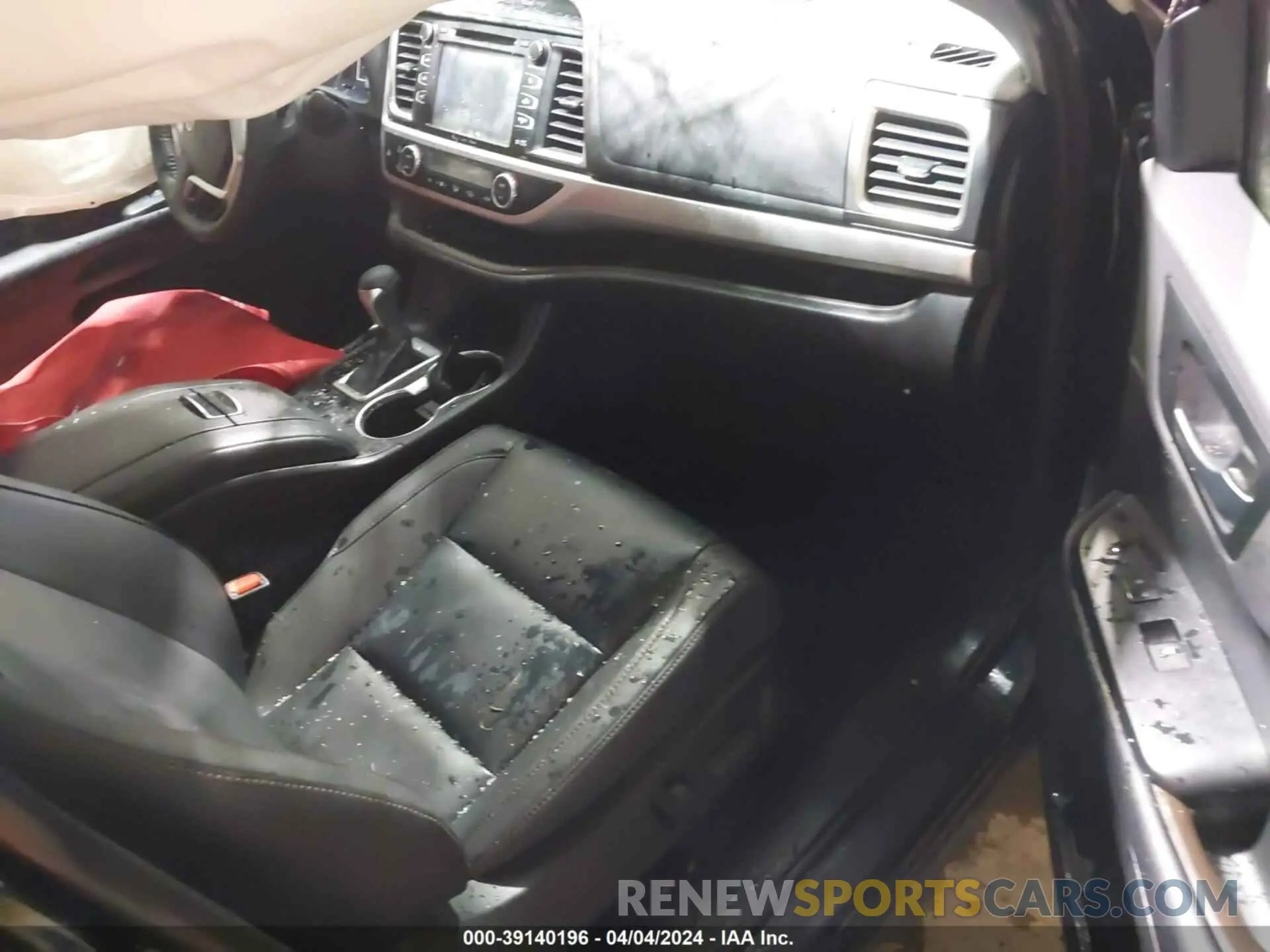 5 Фотография поврежденного автомобиля 5TDJZRFH2KS619842 TOYOTA HIGHLANDER 2019