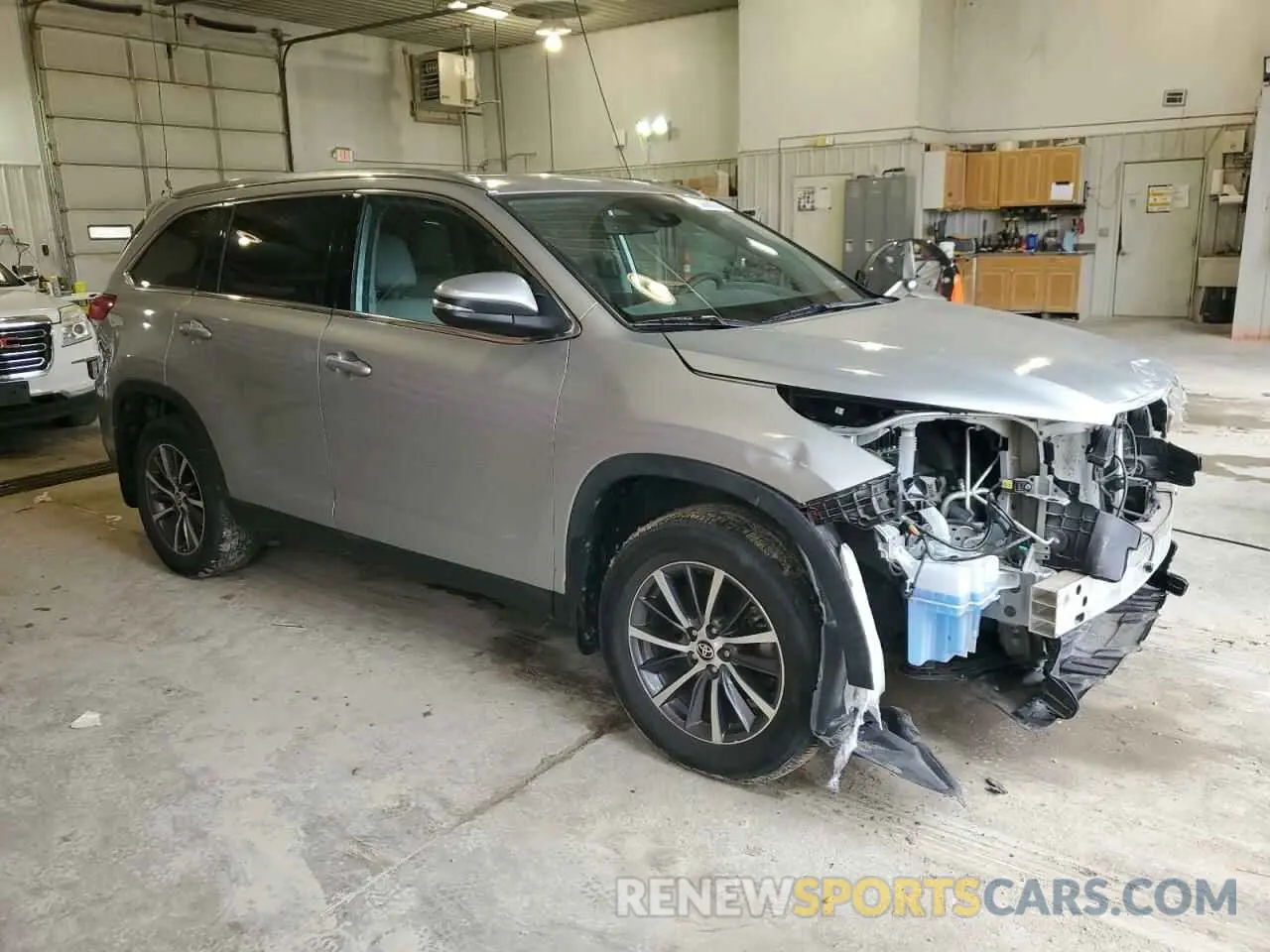4 Фотография поврежденного автомобиля 5TDJZRFH2KS626709 TOYOTA HIGHLANDER 2019