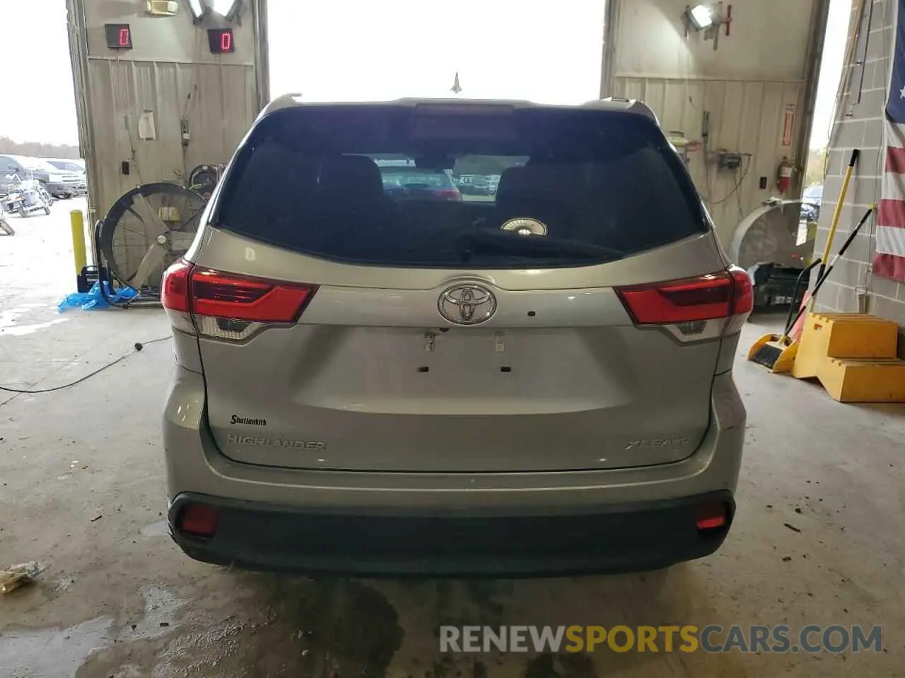 6 Фотография поврежденного автомобиля 5TDJZRFH2KS626709 TOYOTA HIGHLANDER 2019