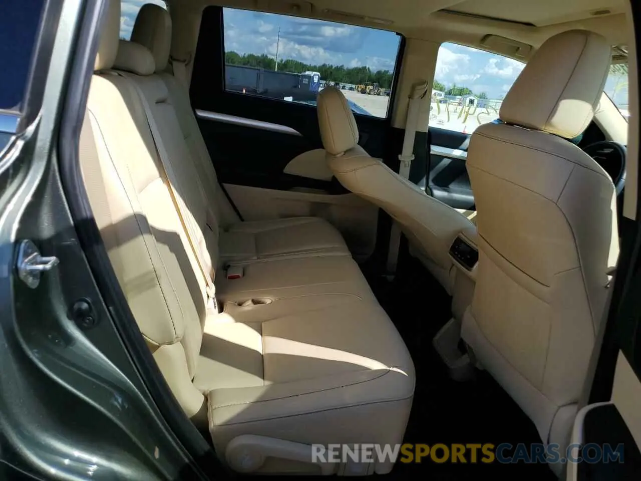 6 Фотография поврежденного автомобиля 5TDJZRFH2KS728320 TOYOTA HIGHLANDER 2019