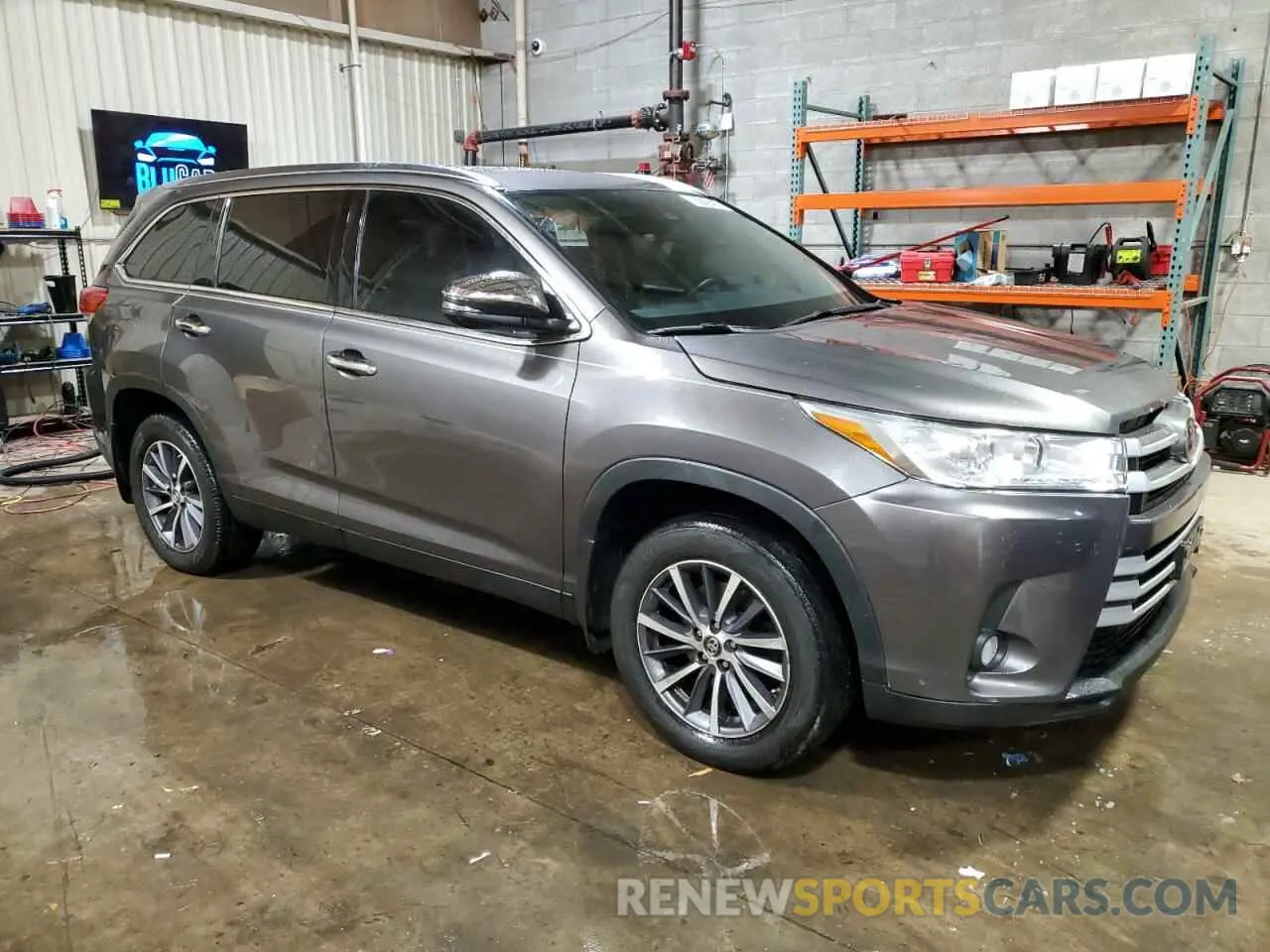 4 Фотография поврежденного автомобиля 5TDJZRFH3KS568190 TOYOTA HIGHLANDER 2019