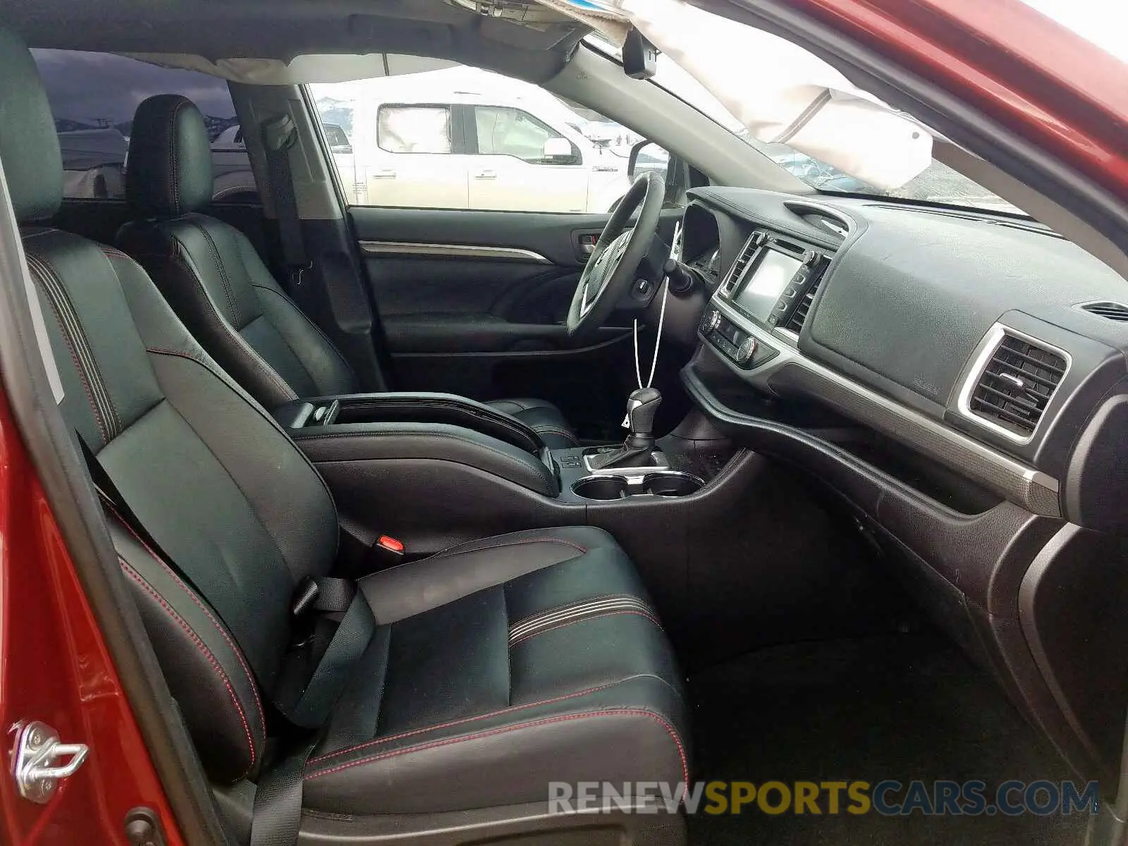 5 Фотография поврежденного автомобиля 5TDJZRFH3KS572532 TOYOTA HIGHLANDER 2019