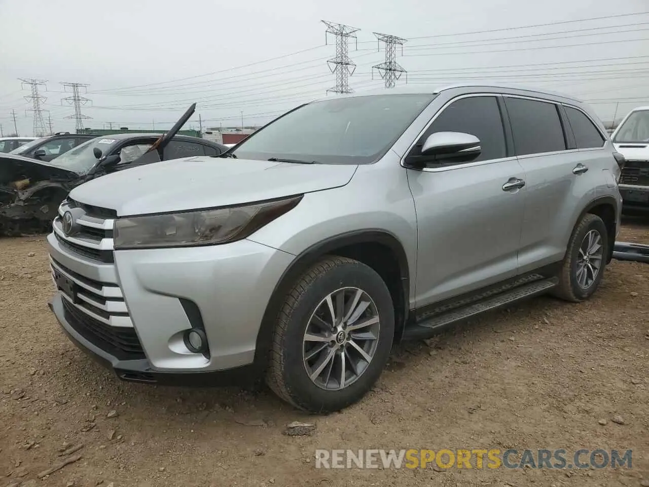 1 Photograph of a damaged car 5TDJZRFH3KS583465 TOYOTA HIGHLANDER 2019