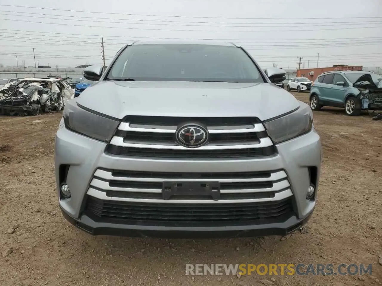 5 Photograph of a damaged car 5TDJZRFH3KS583465 TOYOTA HIGHLANDER 2019