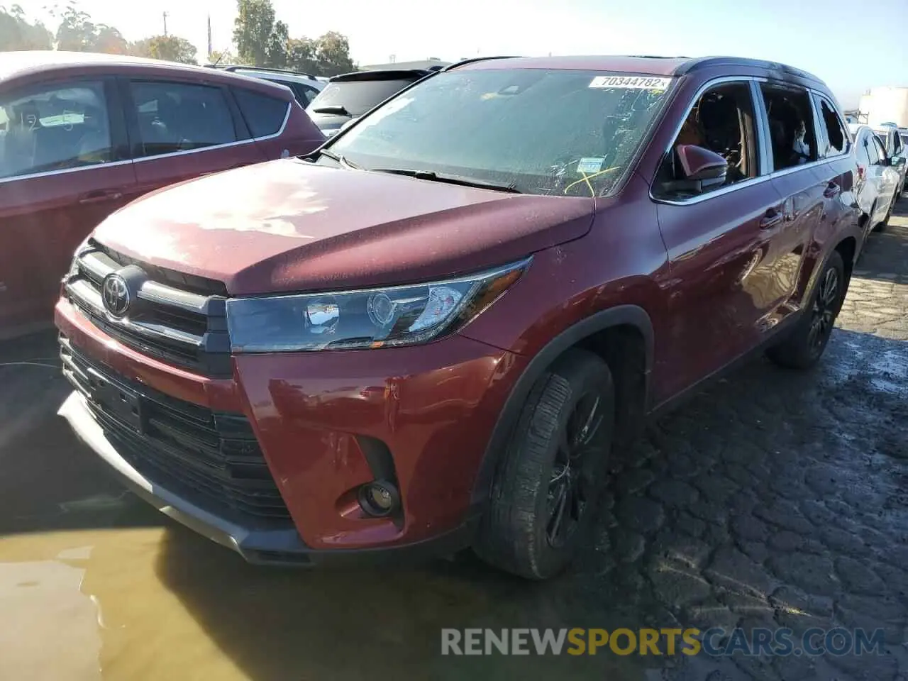1 Фотография поврежденного автомобиля 5TDJZRFH3KS608512 TOYOTA HIGHLANDER 2019