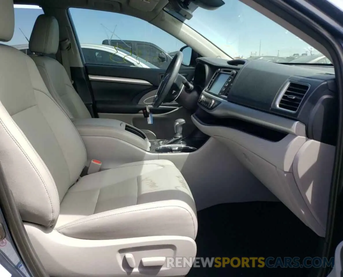 5 Photograph of a damaged car 5TDJZRFH3KS940885 TOYOTA HIGHLANDER 2019