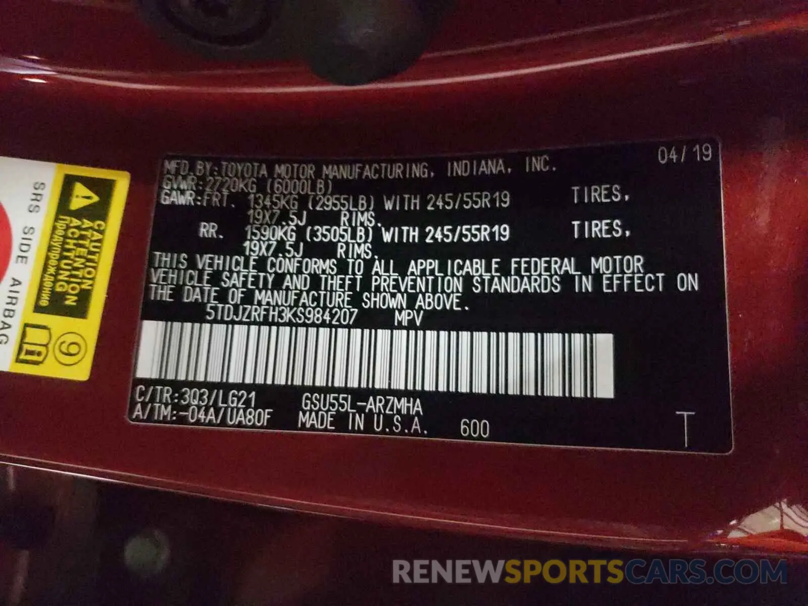 10 Photograph of a damaged car 5TDJZRFH3KS984207 TOYOTA HIGHLANDER 2019