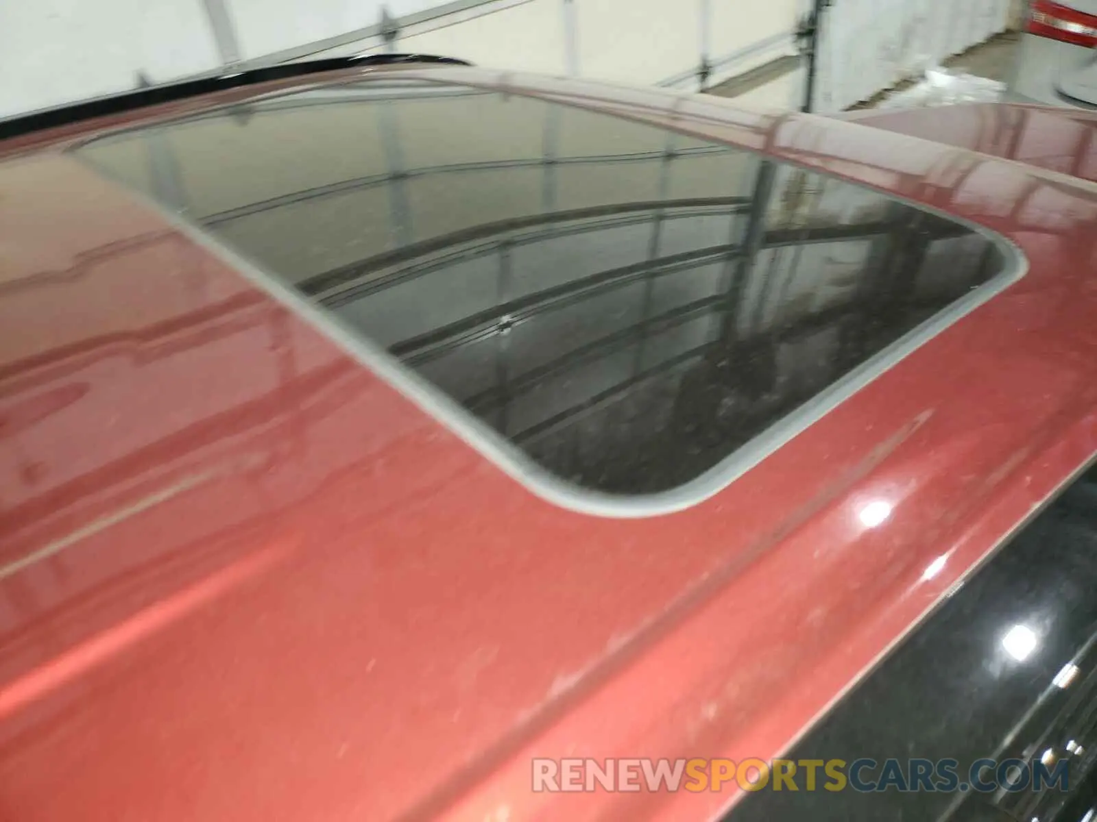 9 Photograph of a damaged car 5TDJZRFH3KS984207 TOYOTA HIGHLANDER 2019