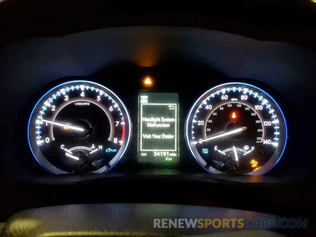 9 Photograph of a damaged car 5TDJZRFH3KS990976 TOYOTA HIGHLANDER 2019
