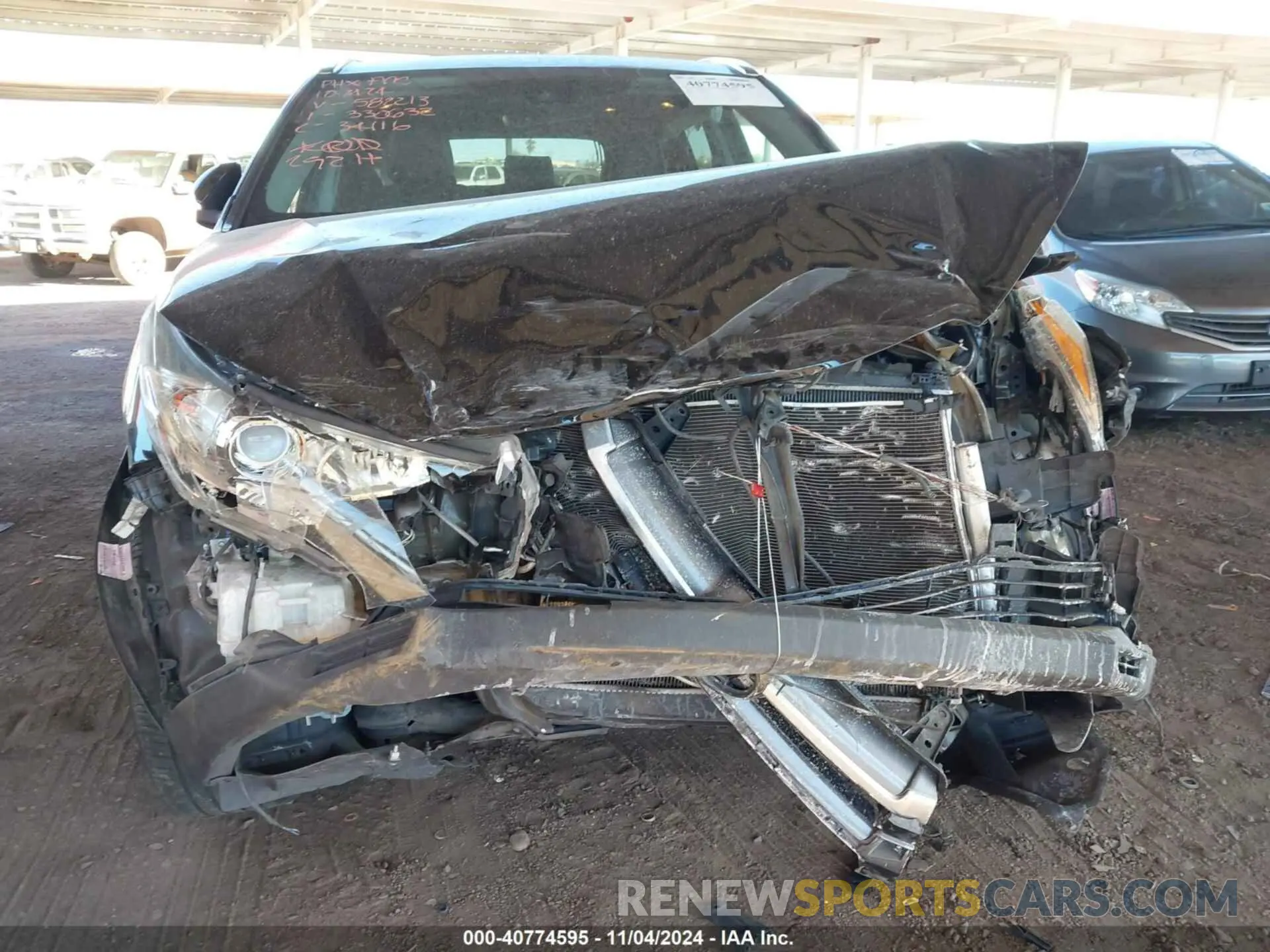 6 Photograph of a damaged car 5TDJZRFH4KS582213 TOYOTA HIGHLANDER 2019