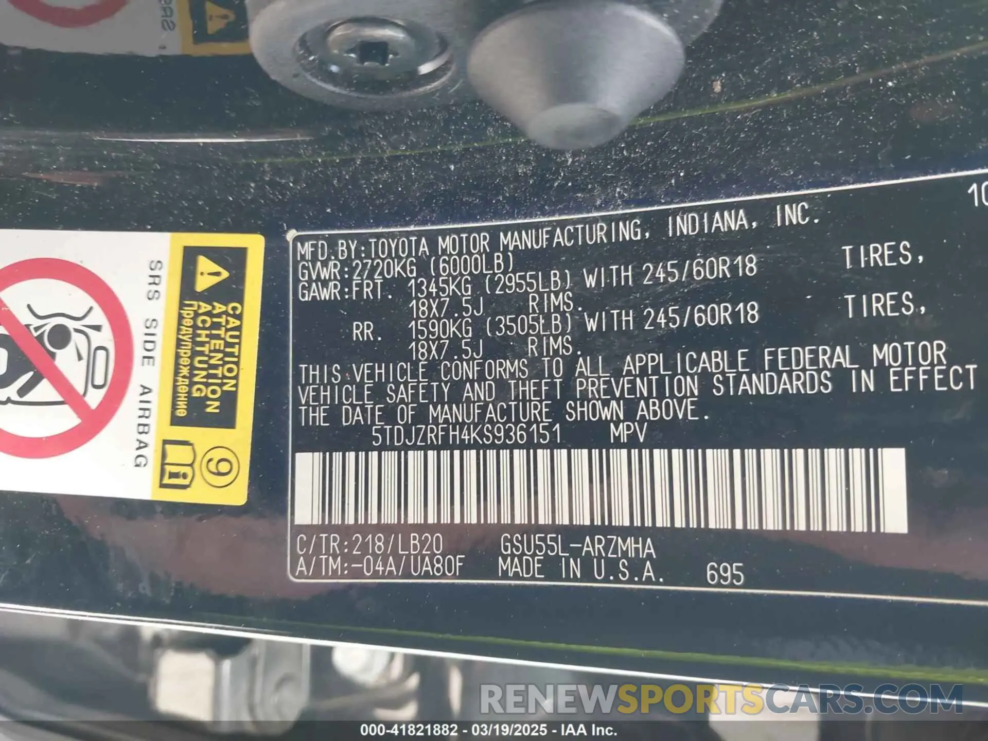 9 Photograph of a damaged car 5TDJZRFH4KS936151 TOYOTA HIGHLANDER 2019