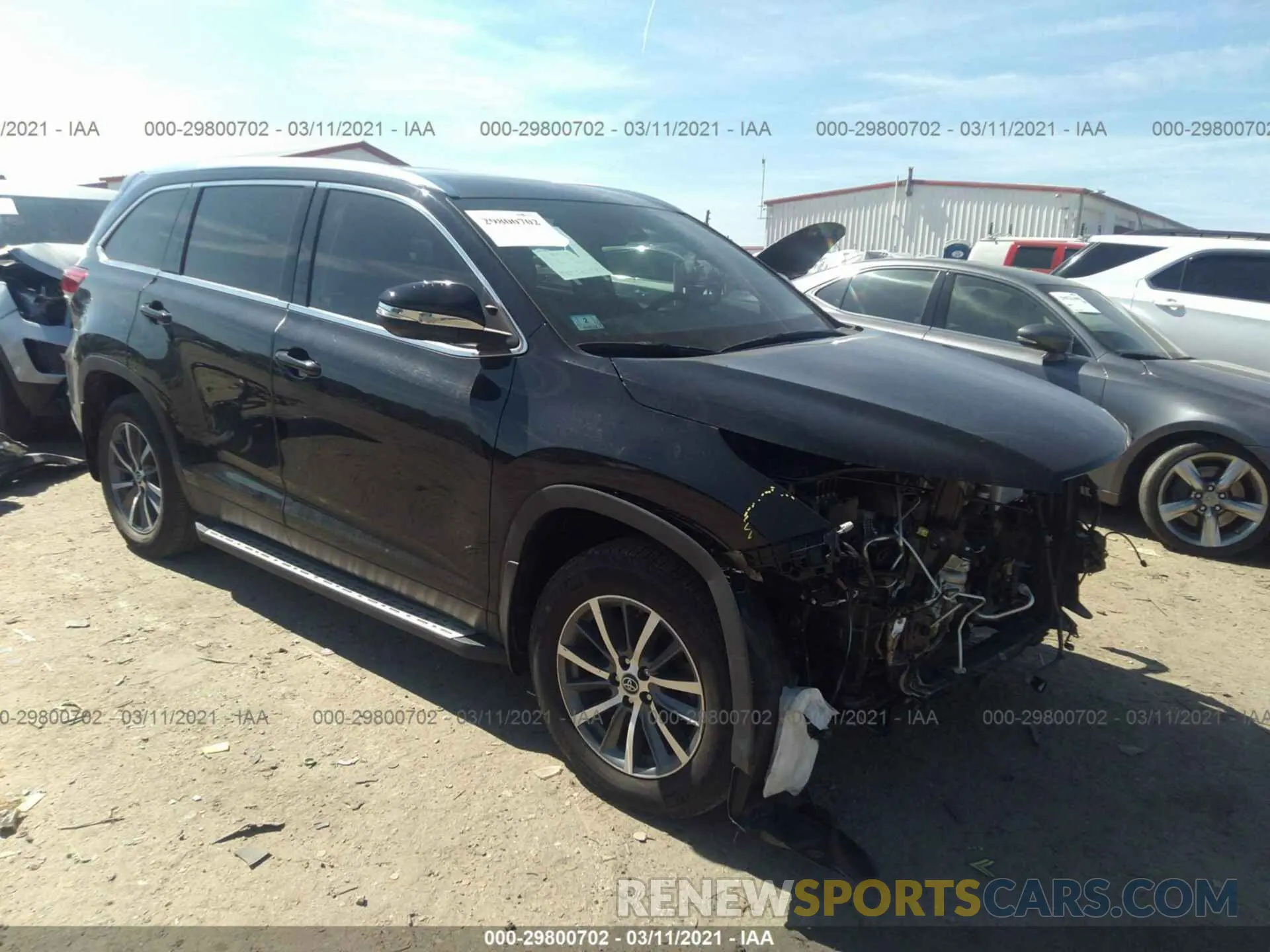 1 Photograph of a damaged car 5TDJZRFH5KS568255 TOYOTA HIGHLANDER 2019