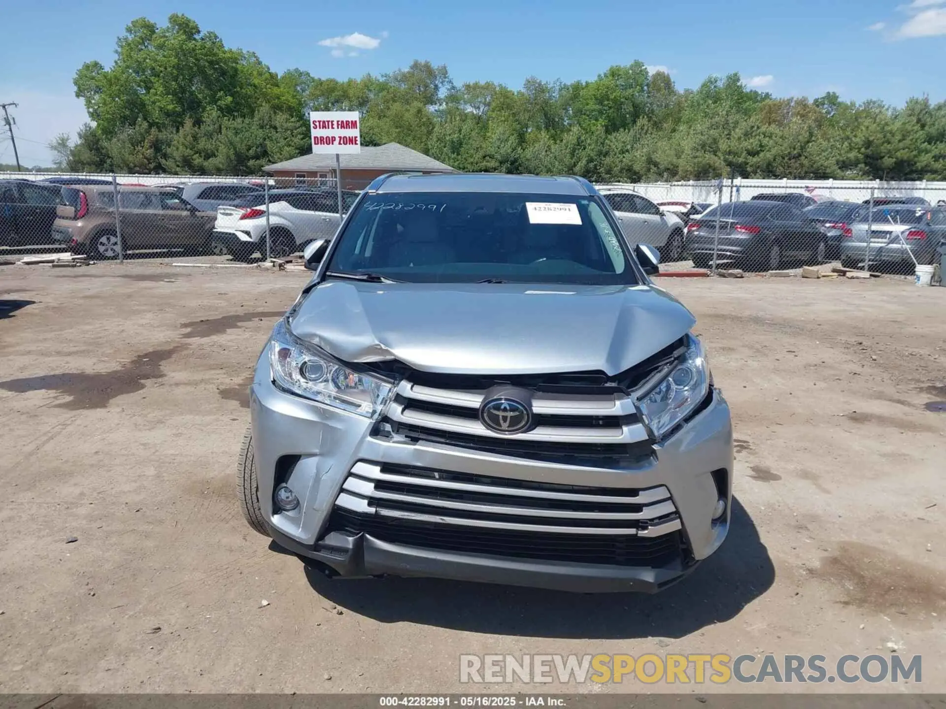 12 Фотография поврежденного автомобиля 5TDJZRFH5KS570670 TOYOTA HIGHLANDER 2019