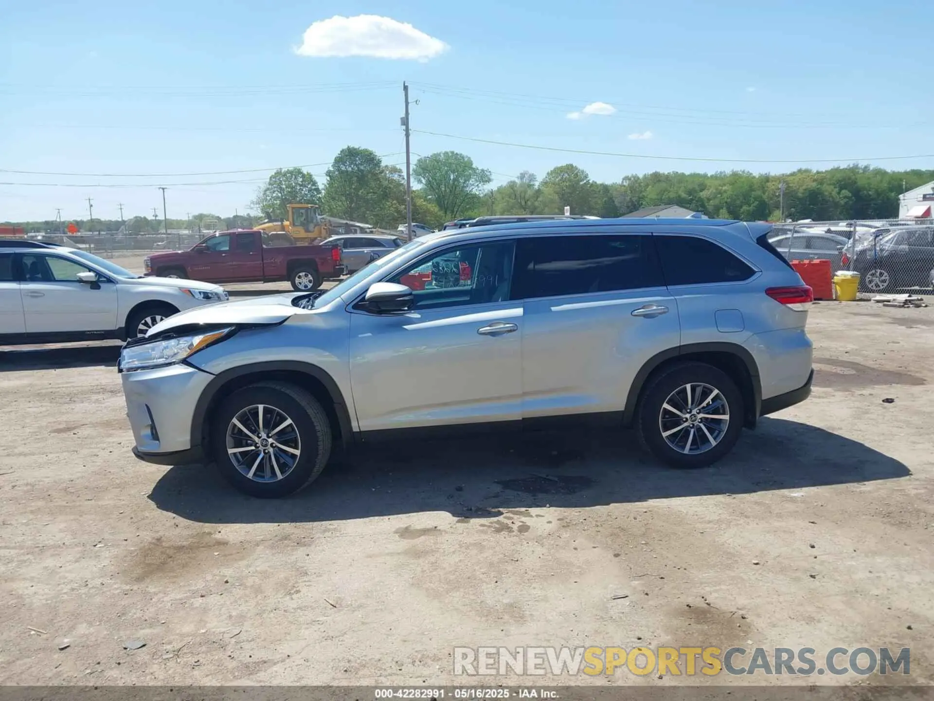 14 Фотография поврежденного автомобиля 5TDJZRFH5KS570670 TOYOTA HIGHLANDER 2019