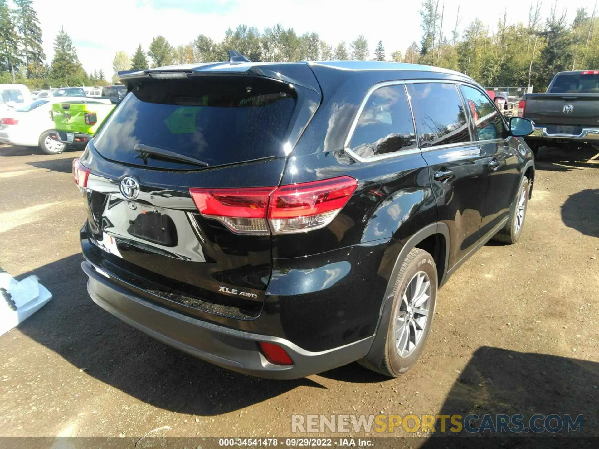 4 Фотография поврежденного автомобиля 5TDJZRFH5KS571849 TOYOTA HIGHLANDER 2019