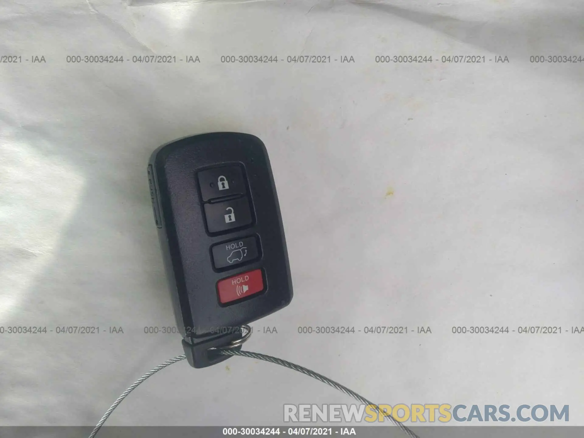 11 Photograph of a damaged car 5TDJZRFH5KS594905 TOYOTA HIGHLANDER 2019