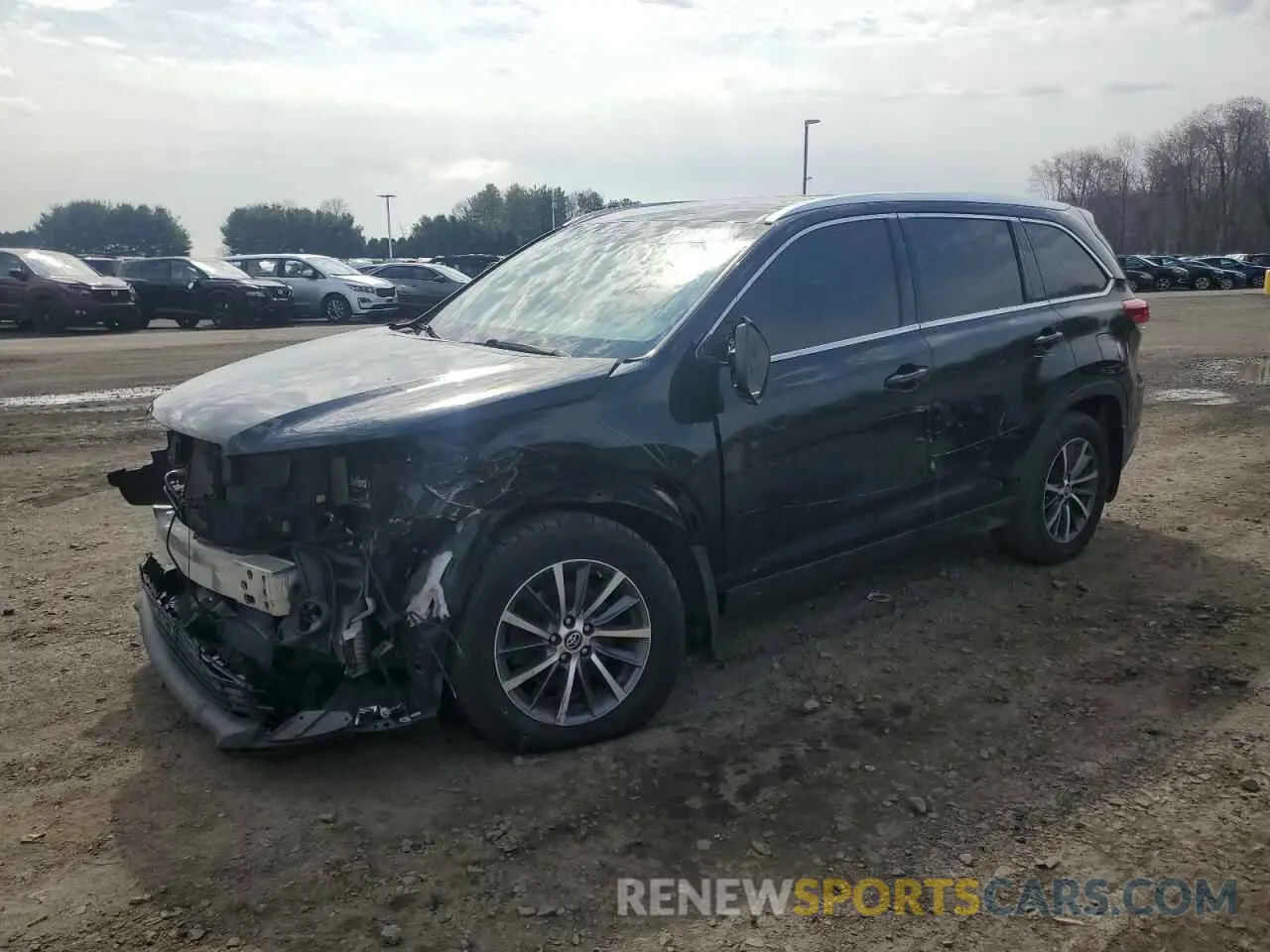1 Photograph of a damaged car 5TDJZRFH5KS604039 TOYOTA HIGHLANDER 2019