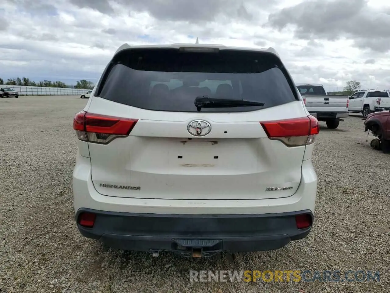 6 Фотография поврежденного автомобиля 5TDJZRFH5KS625795 TOYOTA HIGHLANDER 2019