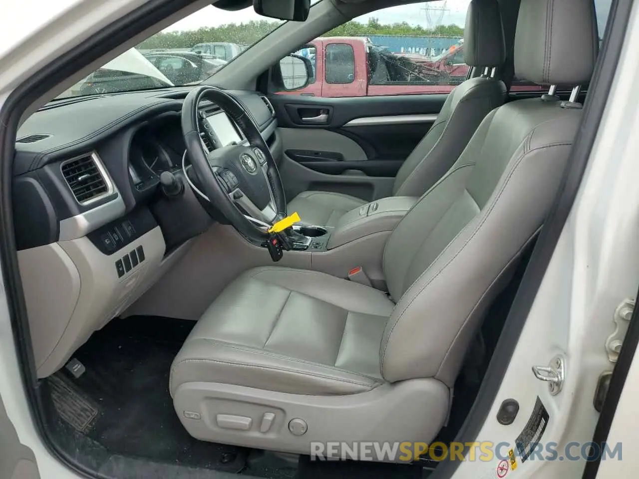 7 Фотография поврежденного автомобиля 5TDJZRFH5KS625795 TOYOTA HIGHLANDER 2019