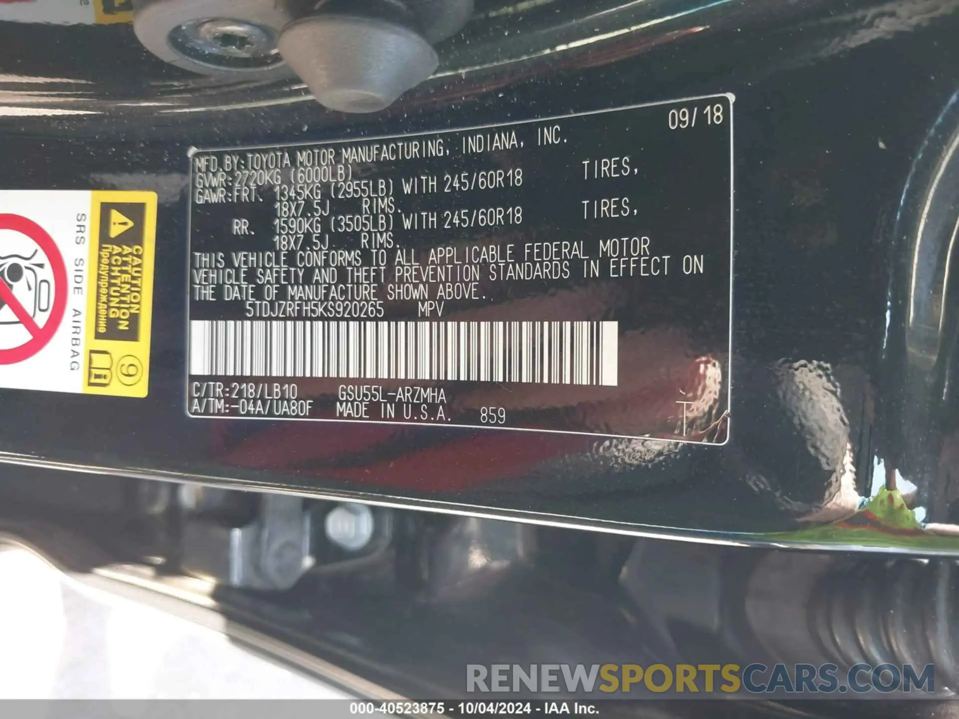 9 Photograph of a damaged car 5TDJZRFH5KS920265 TOYOTA HIGHLANDER 2019