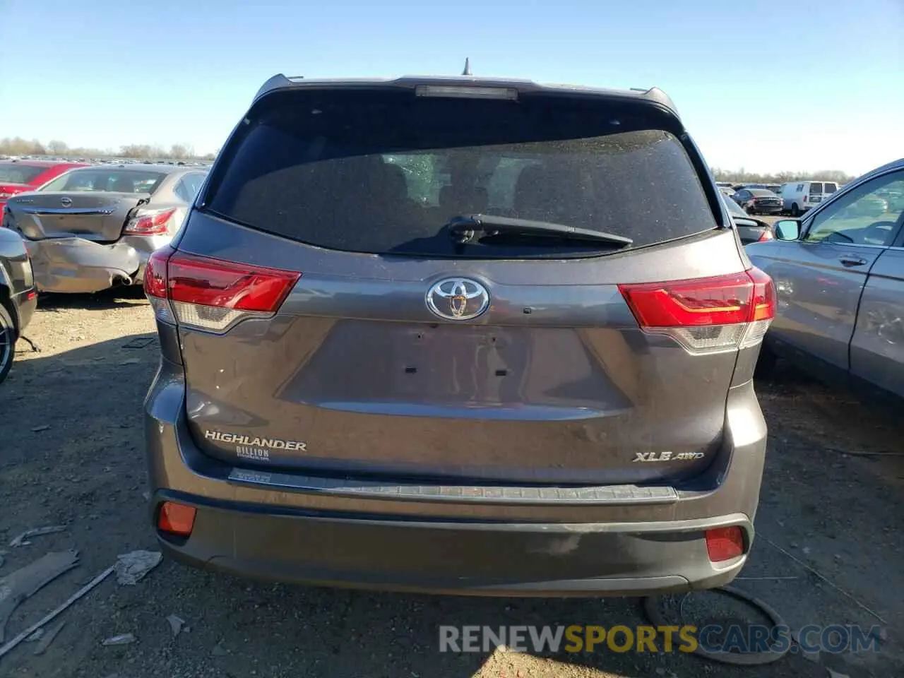 6 Фотография поврежденного автомобиля 5TDJZRFH6KS576526 TOYOTA HIGHLANDER 2019