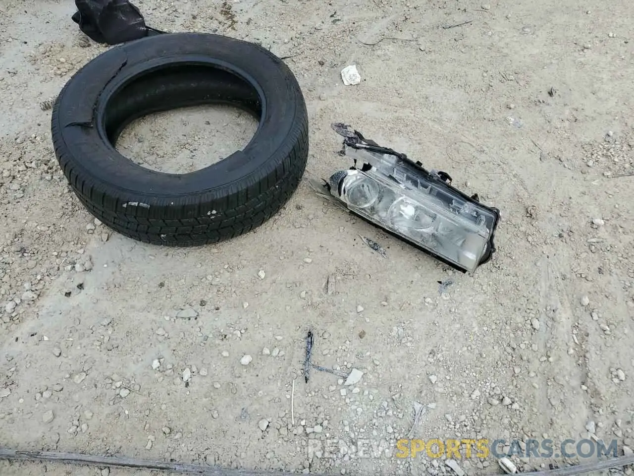13 Photograph of a damaged car 5TDJZRFH6KS600792 TOYOTA HIGHLANDER 2019