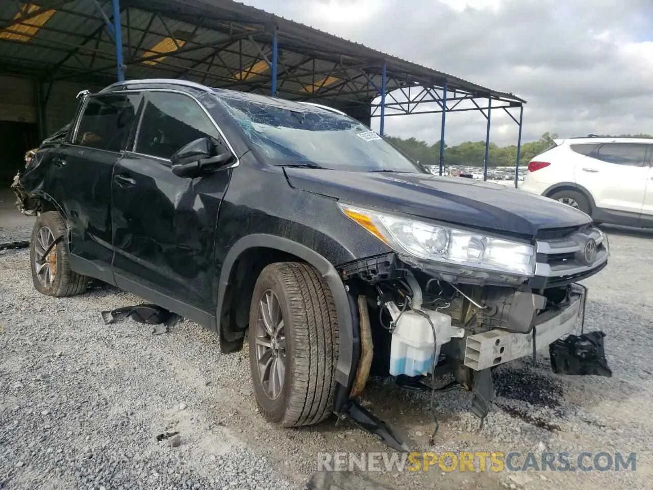 1 Фотография поврежденного автомобиля 5TDJZRFH6KS915639 TOYOTA HIGHLANDER 2019