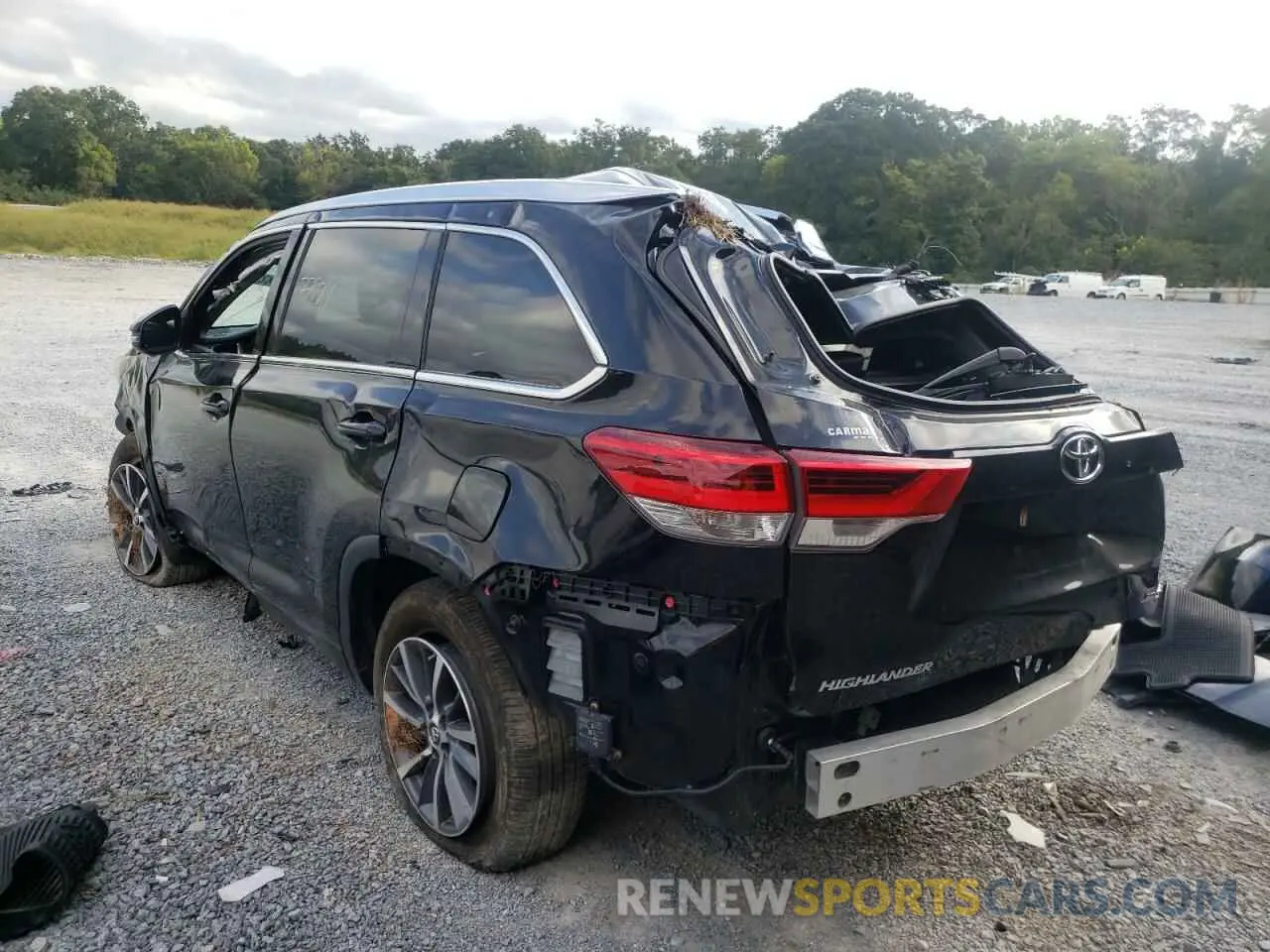 3 Фотография поврежденного автомобиля 5TDJZRFH6KS915639 TOYOTA HIGHLANDER 2019