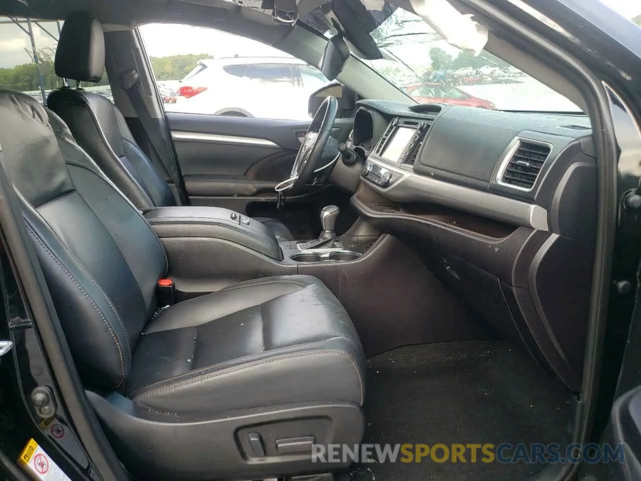 5 Фотография поврежденного автомобиля 5TDJZRFH6KS915639 TOYOTA HIGHLANDER 2019