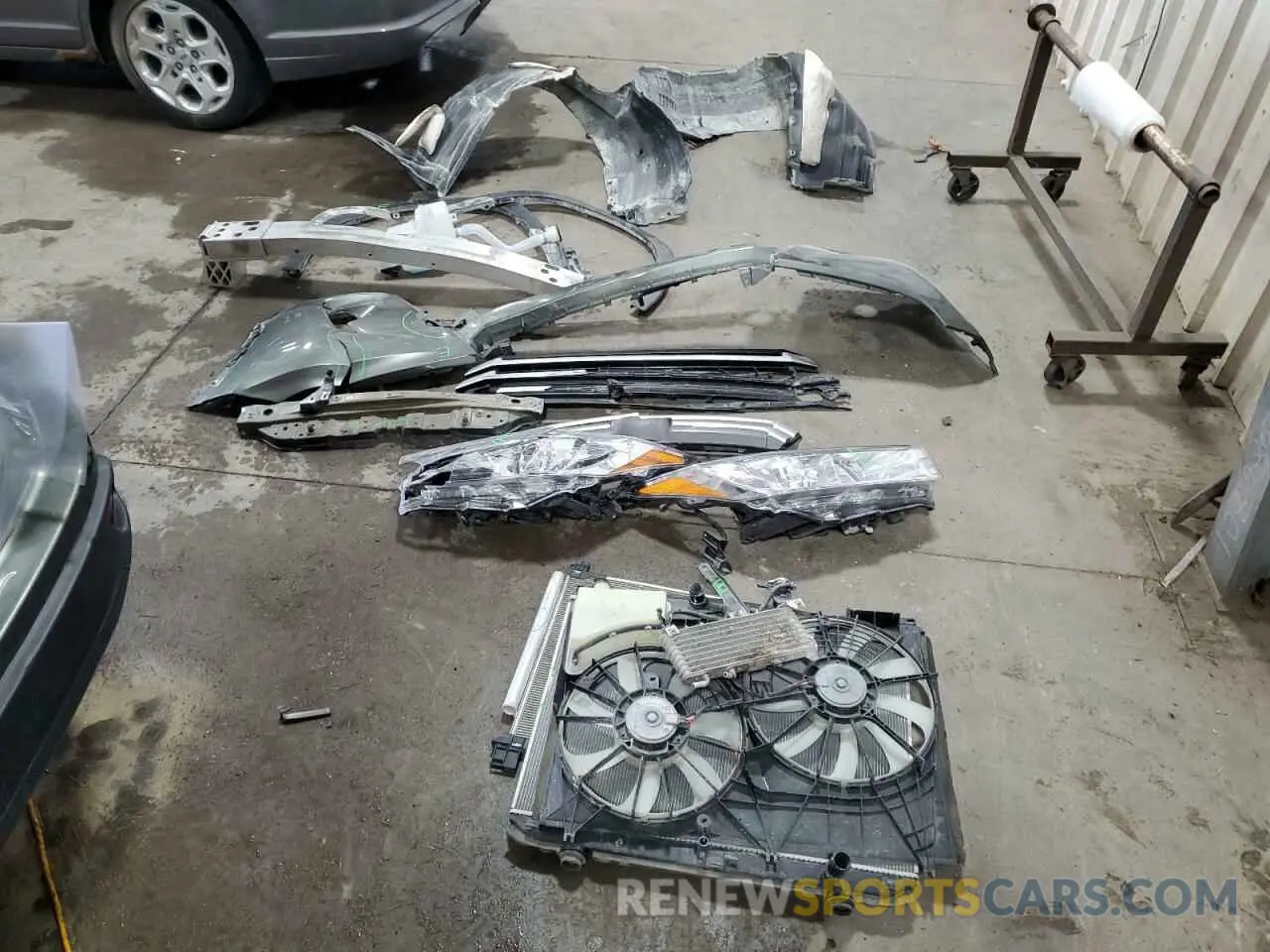 13 Фотография поврежденного автомобиля 5TDJZRFH6KS953002 TOYOTA HIGHLANDER 2019